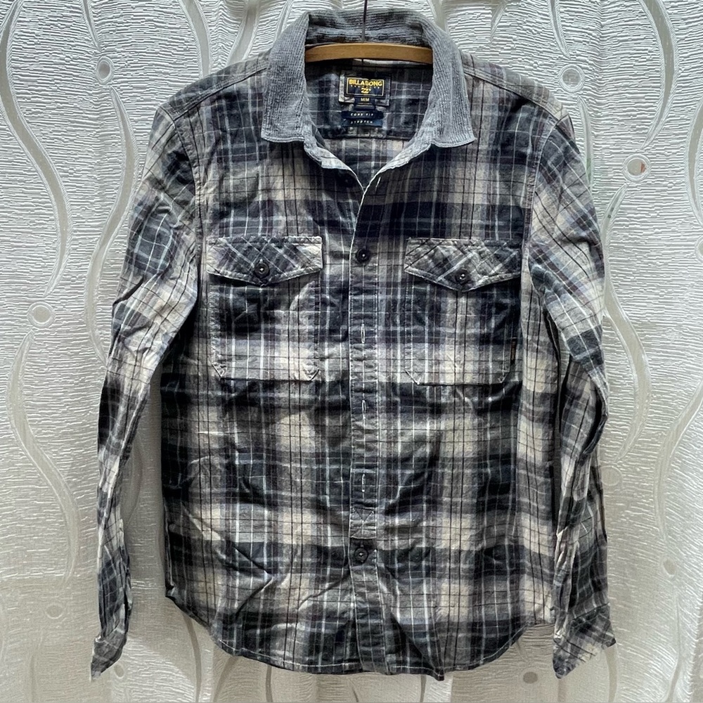 Billabong Flannel Shirt Mens Medium Grey Plaid Good Stretch Core Fit Corduroy